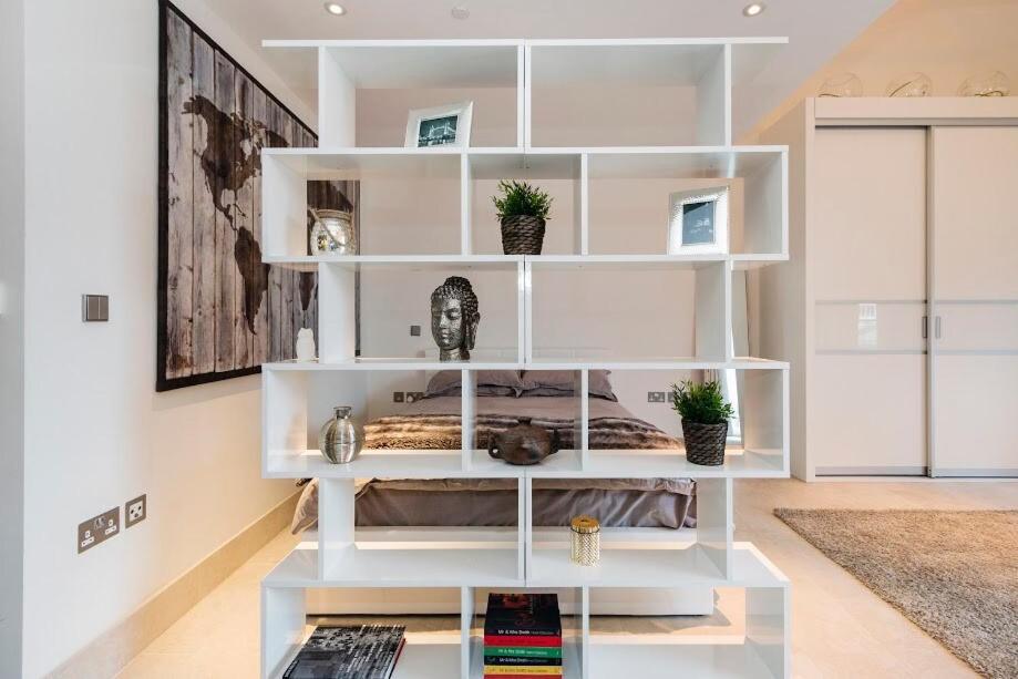 Appartement Elegant Penthouse Retreat Near Bridgecheckhostprofile *